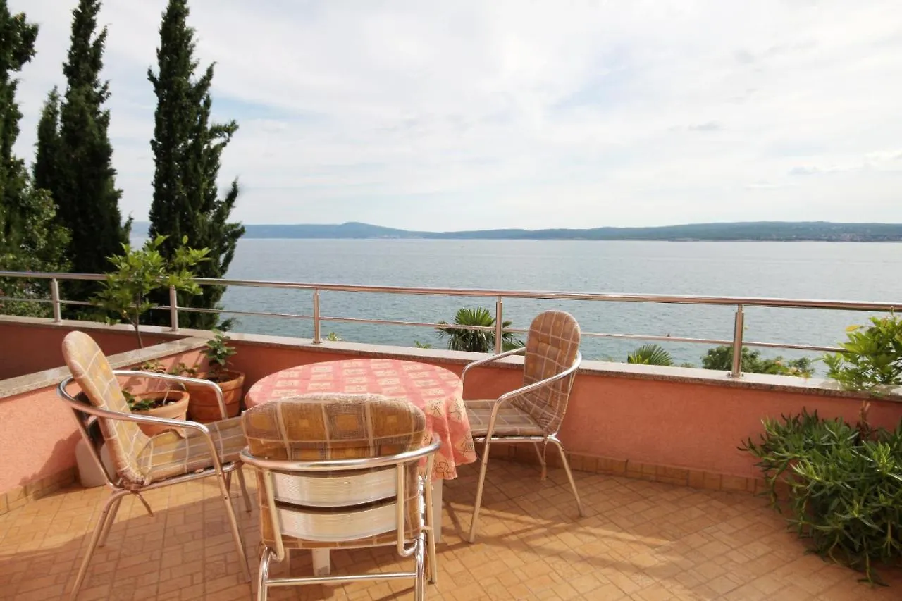 Apartments By The Sea Crikvenica - 2354